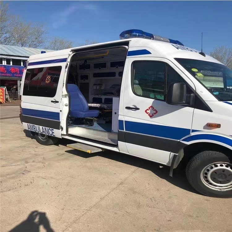 鹤城私人长途救护车出租转院回家